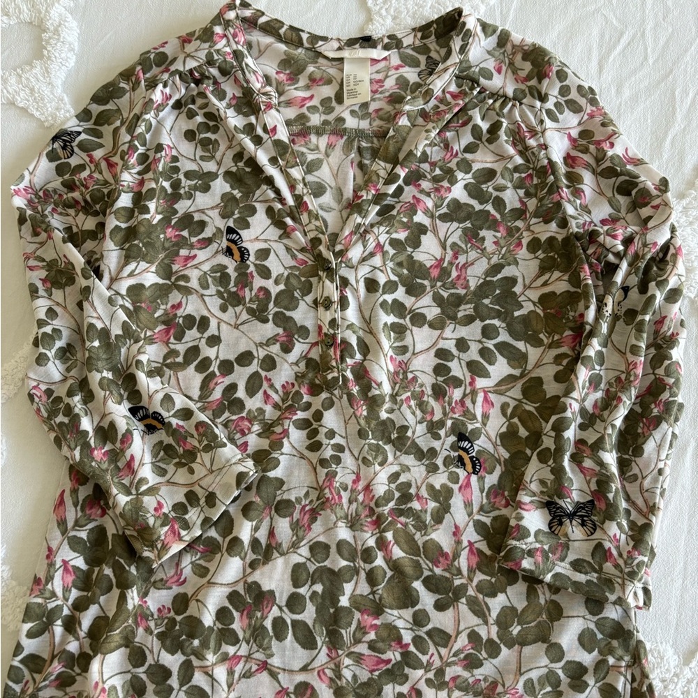 Notch collar top